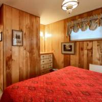 Yosemite Retreat in the Meadows, 19B