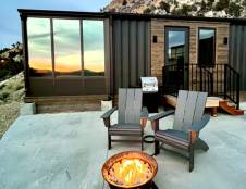 Stargazer Cabins - 1 King or 1 King & 1 Sofa Sleeper