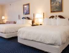 Two Queen With Fireplace Mizzentop 2nd & 3rd Floor