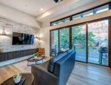 1 Bedroom  Luxury Suites (856 Sq. Ft.)