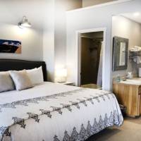 Two Bedroom Townhouse (Sleeps 4)