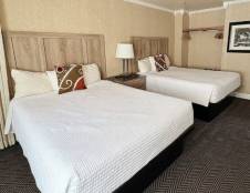 Deluxe River View Two Bedroom Family Suite 4 Queen Beds