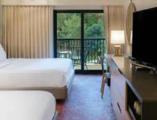 Canyon View or Garden View - 2 Queens