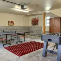 Apple Tree Bear House at Wawona