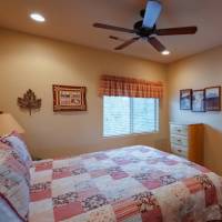 La Mesa - bedroom