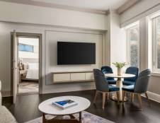 One Bedroom Lakeview Suite