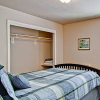 Little Summit - Bedroom 1 (Bedroom 4)