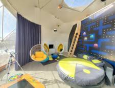 Family "80's Video Games" Themed Sky Dome