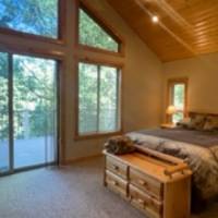 Black Pine Lodge at Fish Camp