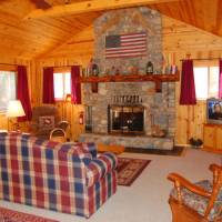 Fox Hollow - Living Room with Fireplace
