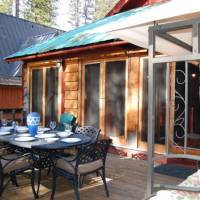 Deck with Outdoor Dining Area