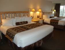 Deluxe Room 2 Kings, Canyon Building