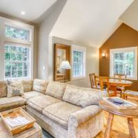 Serene Redwood Retreat - Arcata