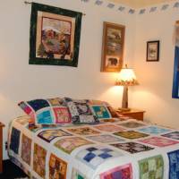 bears crossing - bedroom