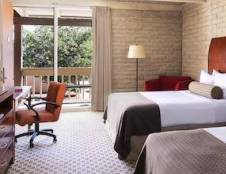 Two Double Beds Poolside (TPLN & TPLS)