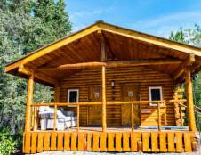 Iceworm Cabin Room with Shared Bathroom