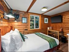 Small Cabins - 1 Queen