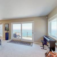 Whalerock Luxury Home - Trinidad