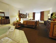 King Jacuzzi Room - 1 King