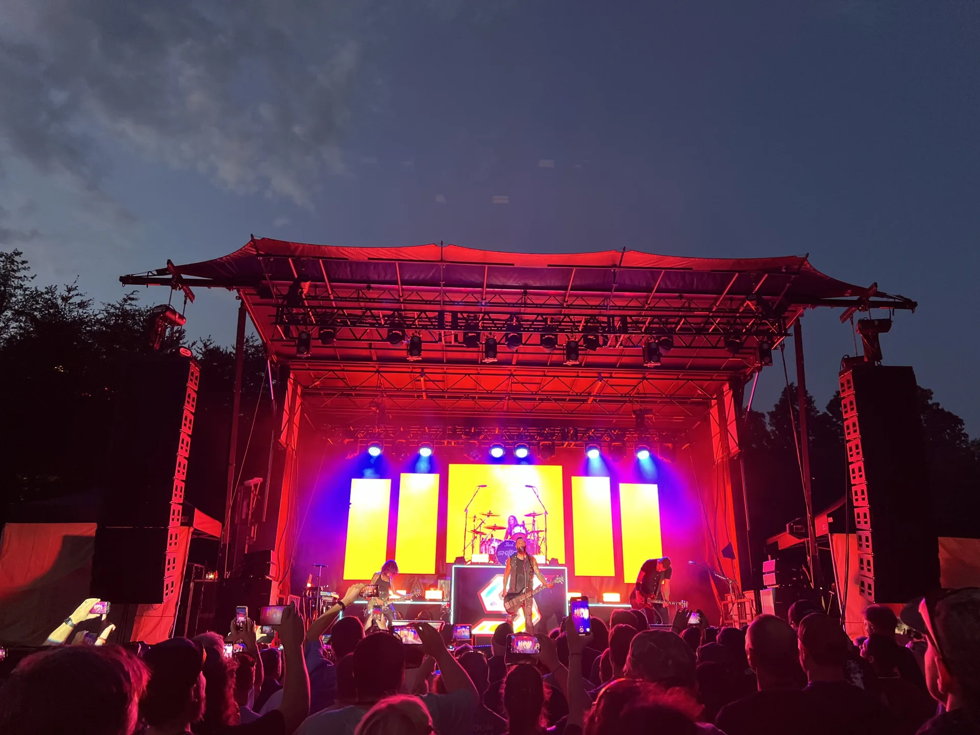 Skillet Knoxville concert SL260 stage live