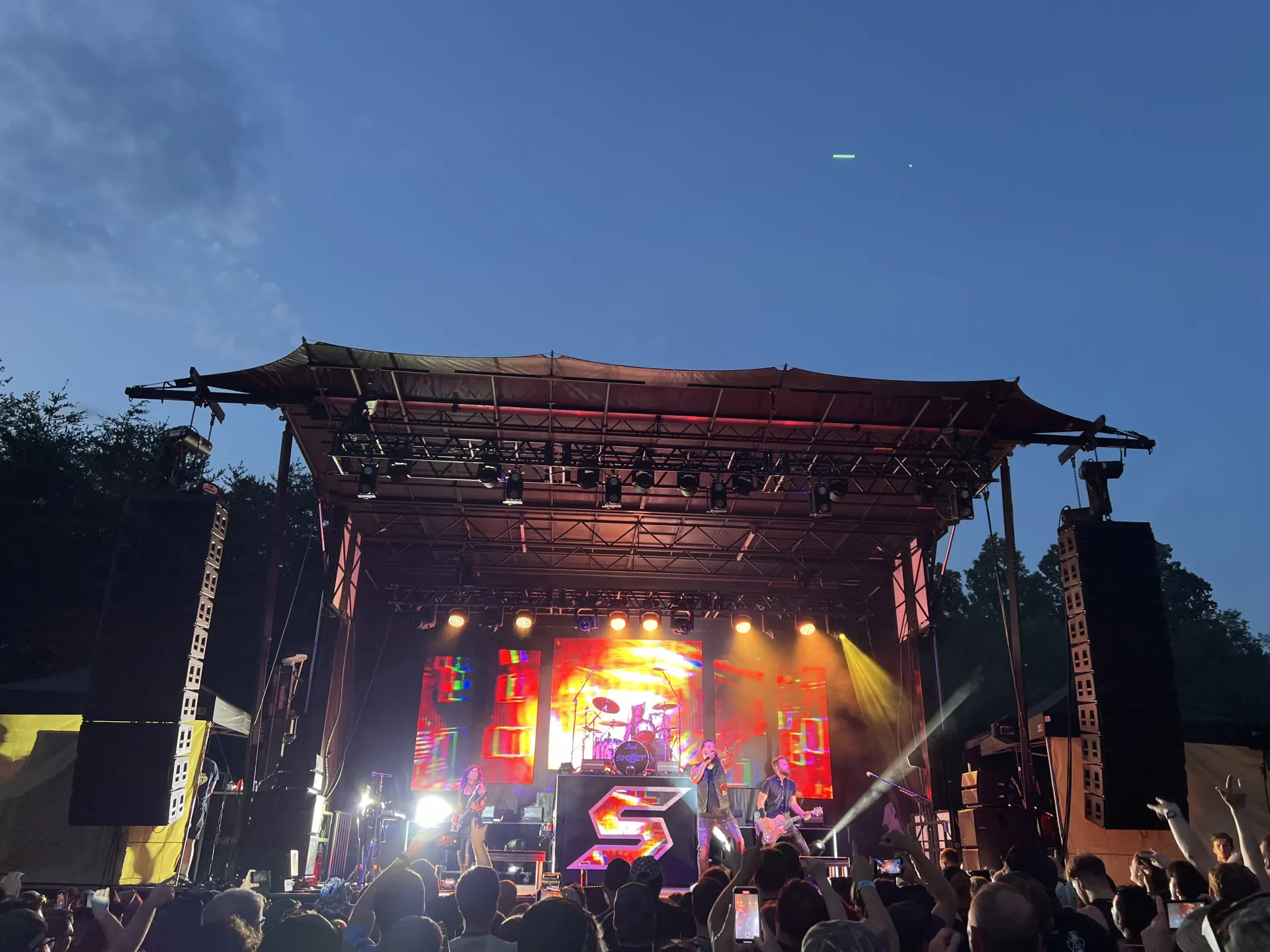 Skillet live concert SL260 Knoxville