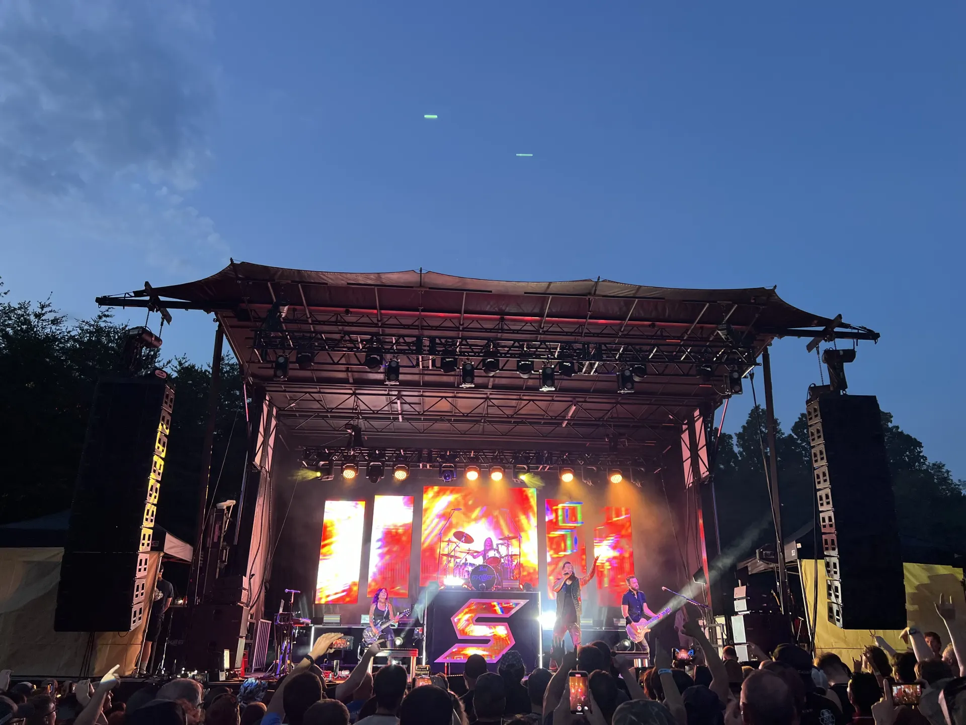 Skillet SL260 Knoxville concert production