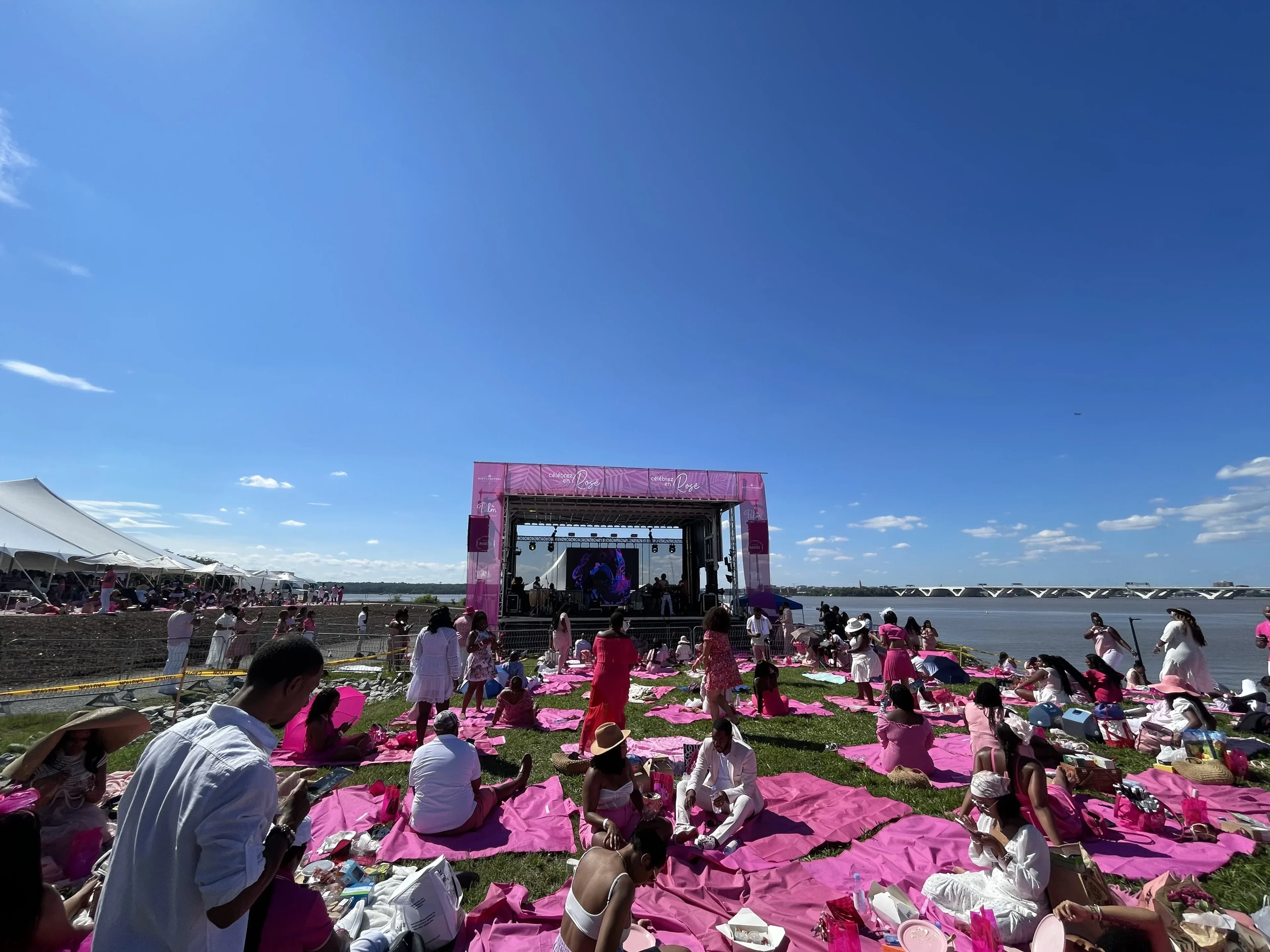 APEX 2420 mobile stage at Celebrez Rose DC event
