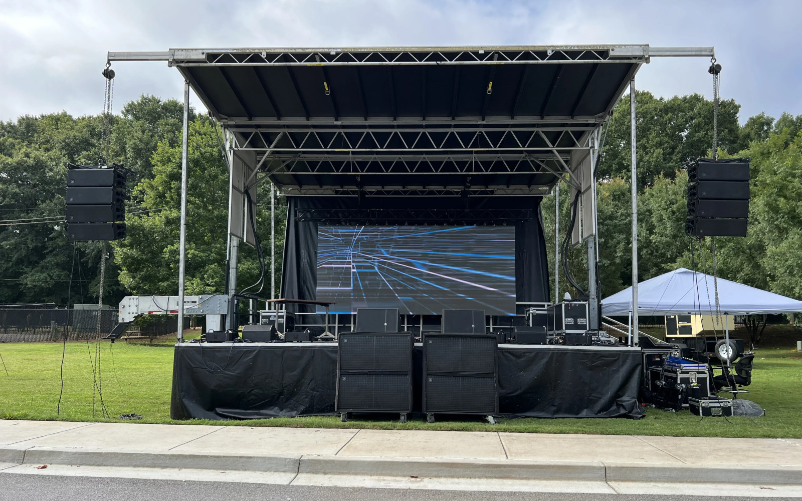 LED video wall with line array and lighting rig for corporate awards gala