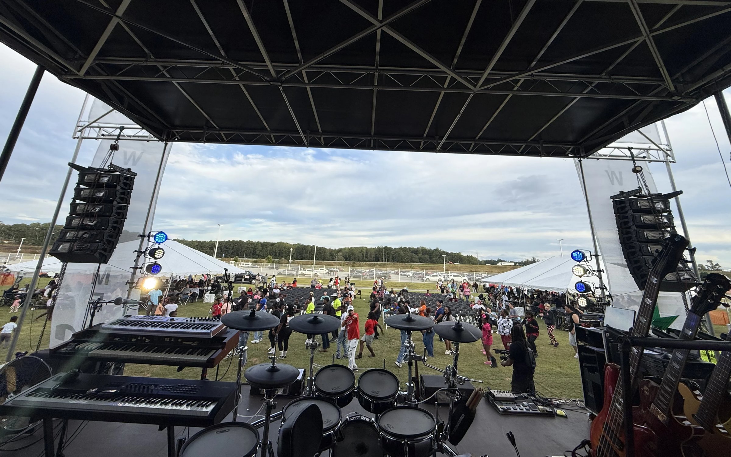 Outdoor concert stage with LED and line array