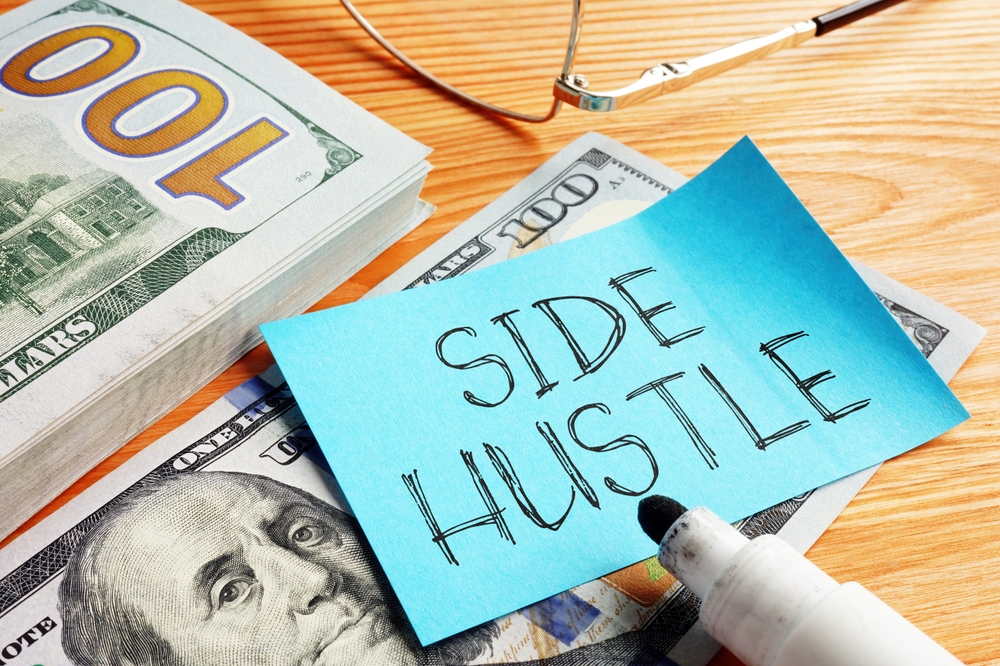 28 Proven Side Hustles for Africans in the US That Pay Well