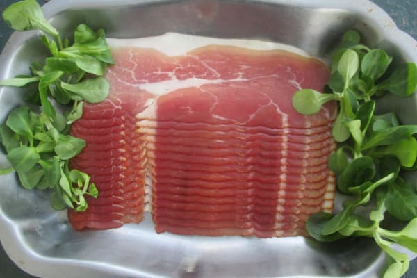 Raw Schwarzwälder Schinken — Pork Leg cut