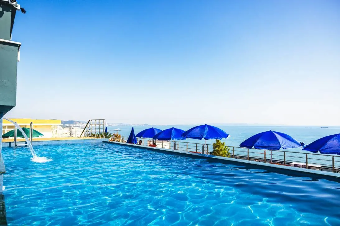 Rolfs Flyg & Bussresor AB