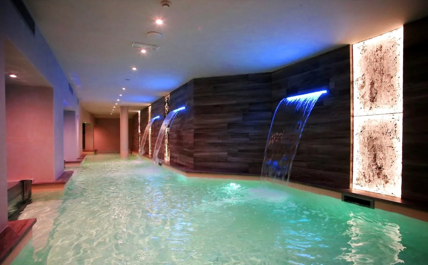 Rolfs Flyg & Bussresor AB