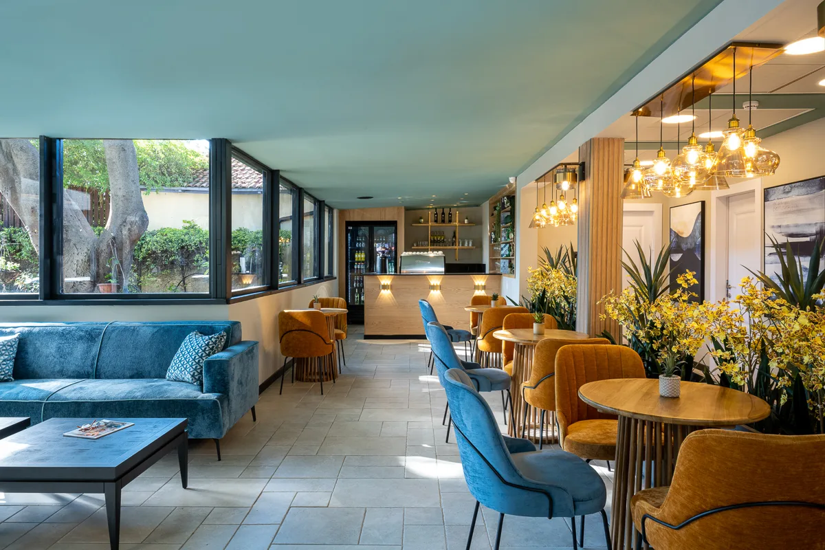 Rolfs Flyg & Bussresor AB