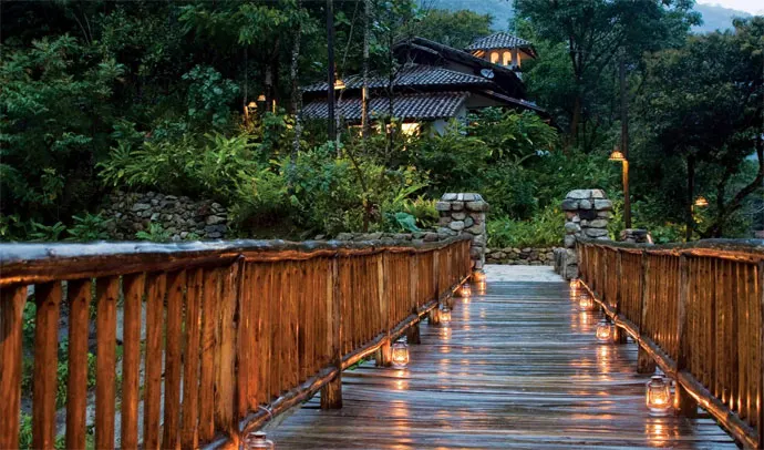 Rolfs Flyg & Bussresor AB