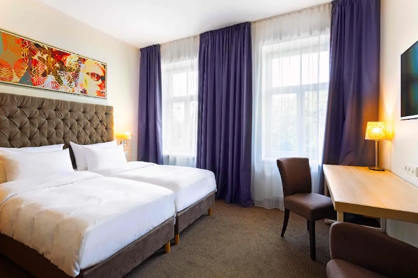 Rolfs Flyg & Bussresor AB