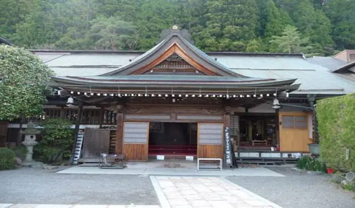 Rolfs Flyg & Bussresor AB