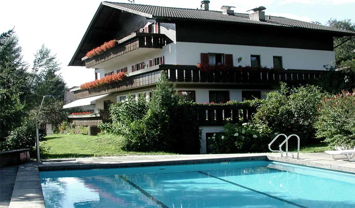 Rolfs Flyg & Bussresor AB