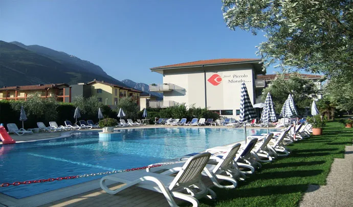 Rolfs Flyg & Bussresor AB