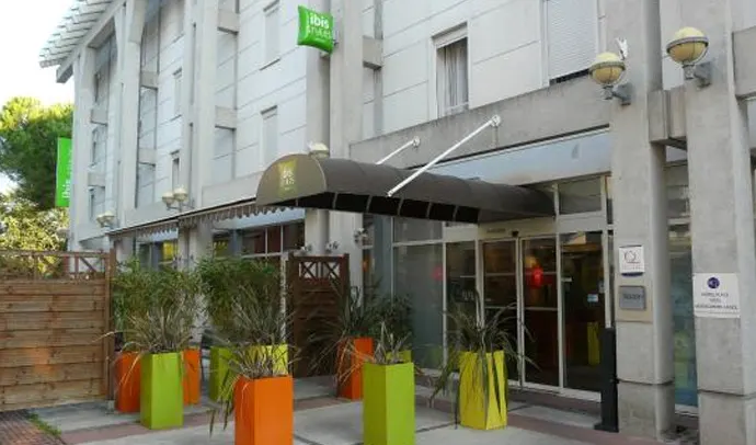 Rolfs Flyg & Bussresor AB