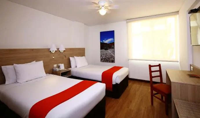 Rolfs Flyg & Bussresor AB