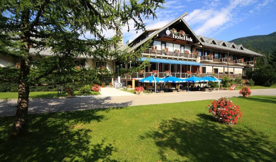 Rolfs Flyg & Bussresor AB