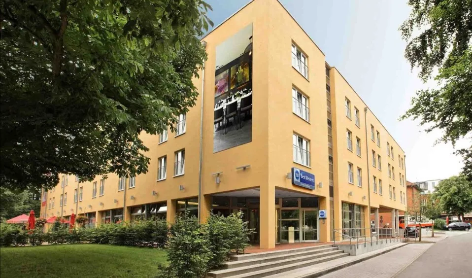 Rolfs Flyg & Bussresor AB