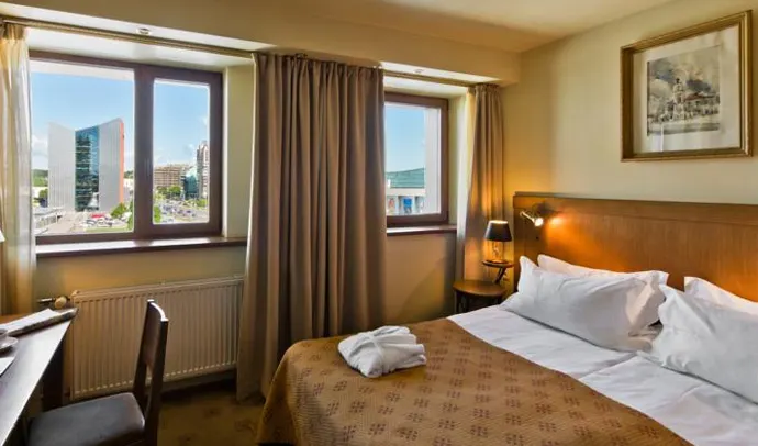 Rolfs Flyg & Bussresor AB