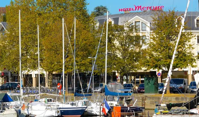 Rolfs Flyg & Bussresor AB