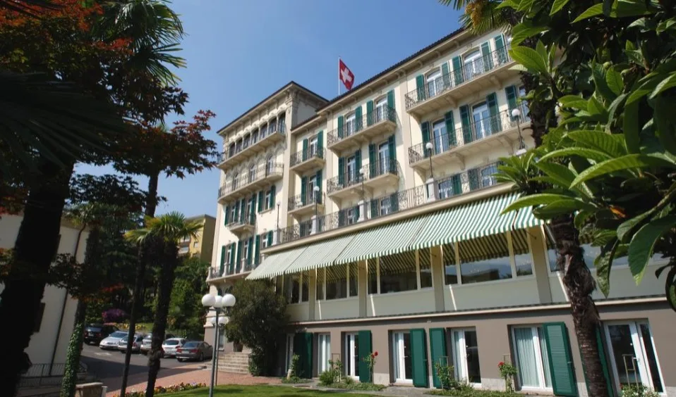 Rolfs Flyg & Bussresor AB