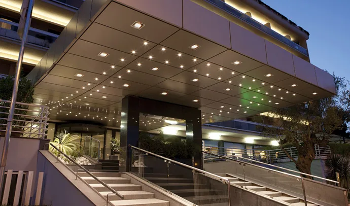 Rolfs Flyg & Bussresor AB