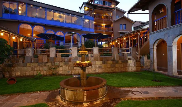 Rolfs Flyg & Bussresor AB