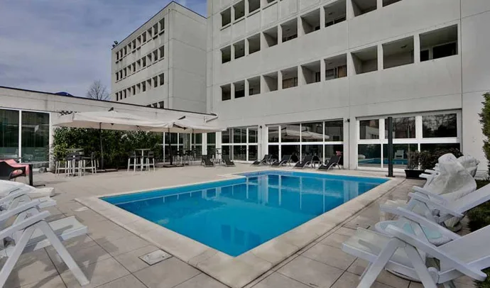 Rolfs Flyg & Bussresor AB