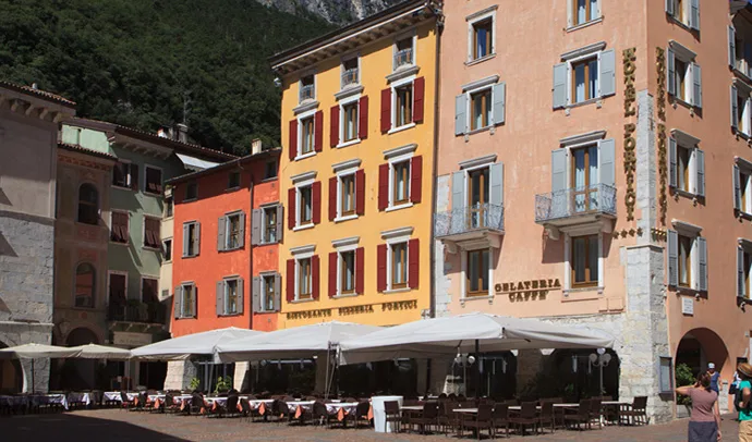 Rolfs Flyg & Bussresor AB